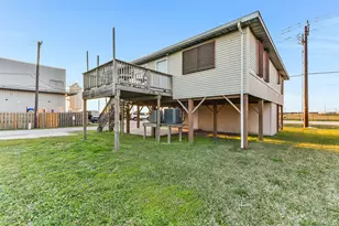 3602 Alice St, Galveston, TX 77554 - Photo 34