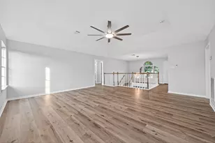 8010 Ashley Cir Dr N, Houston, TX 77071 - Photo 36
