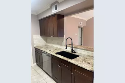 17401 Red Oak Drive #74, Houston, TX 77090 - Photo 6