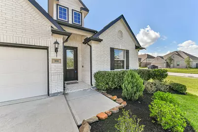 702 Campbell Drive, League City, TX 77573 - Photo 4