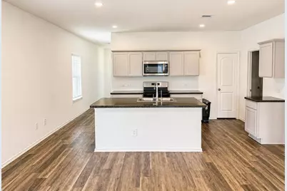 5218 Mossdale Bluff Lane, Spring, TX 77373 - Photo 6