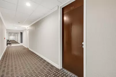2016 Main Street #1707, Houston, TX 77002 - Photo 2