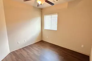 5202 Lilac Hollow Ln, Katy, TX 77449 - Photo 12