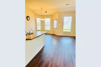 5202 Lilac Hollow Lane, Katy, TX 77449 - Photo 6