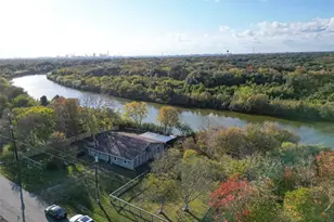 1910 Duncan Dr, Oyster Creek, TX 77541 - Photo 38