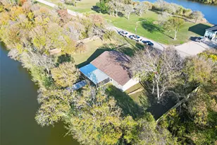 1910 Duncan Dr, Oyster Creek, TX 77541 - Photo 40