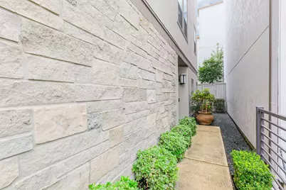 809 Leavenworth Avenue, Houston, TX 77008 - Photo 28