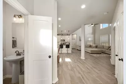 17786 Tree Of Heaven, Conroe, TX 77385 - Photo 8