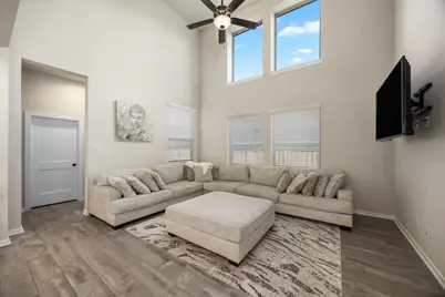 17786 Tree Of Heaven, Conroe, TX 77385 - Photo 4
