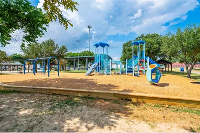 5311 Louise Street, Baytown, TX 77521 - Photo 26