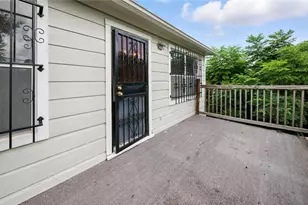 7323 Carew St, Houston, TX 77074 - Photo 22