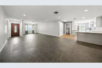 7323 Carew Street, Houston, TX 77074 - Photo 4