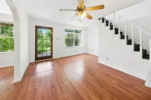 7323 Carew St, Houston, TX 77074 - Photo 18