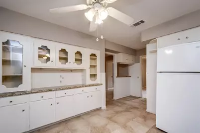 810 Borden Street, Sugar Land, TX 77478 - Photo 8