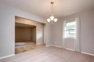 810 Borden St, Sugar Land, TX 77478 - Photo 2