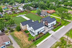 2110 Dewalt St, Houston, TX 77088 - Photo 20