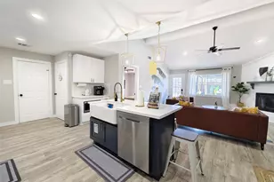 11810 Sagedowne Ln, Houston, TX 77089 - Photo 6