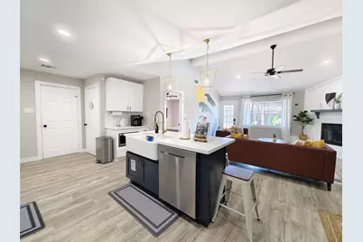 11810 Sagedowne Lane, Houston, TX 77089 - Photo 6
