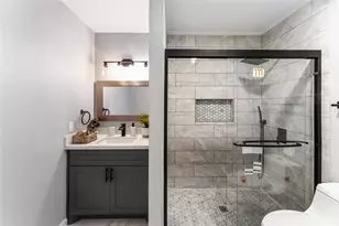 9425 Fondren Rd, Houston, TX 77074 - Photo 24