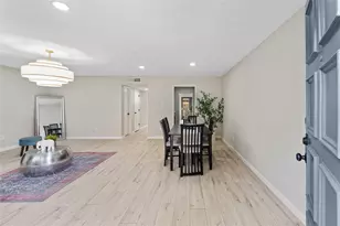 9425 Fondren Rd, Houston, TX 77074 - Photo 4