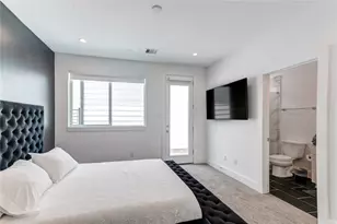 5831 Dolores St, Houston, TX 77057 - Photo 38