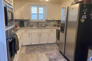 520 Sycamore St, Richwood, TX 77566 - Photo 4