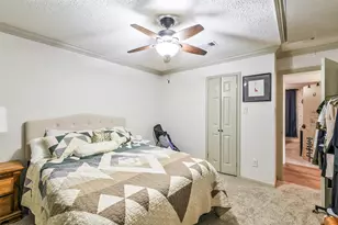 3823 Elmcrest Dr, Houston, TX 77088 - Photo 32