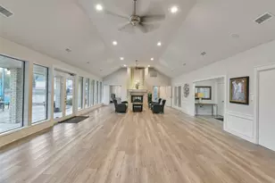 3823 Elmcrest Dr, Houston, TX 77088 - Photo 46