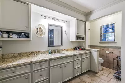 3823 Elmcrest Drive, Houston, TX 77088 - Photo 26