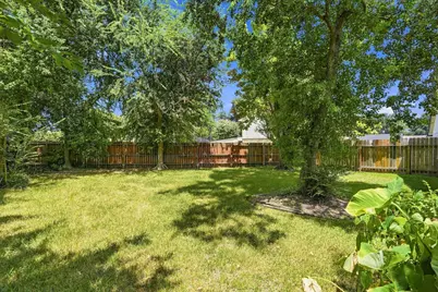 7334 Mundare Lane, Houston, TX 77086 - Photo 32