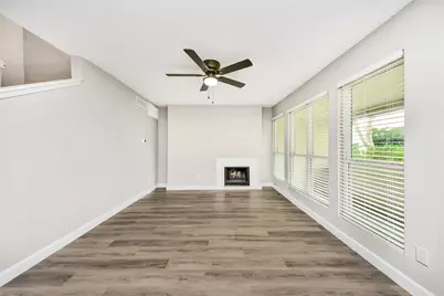 781 Country Place Drive #2021, Houston, TX 77079 - Photo 16