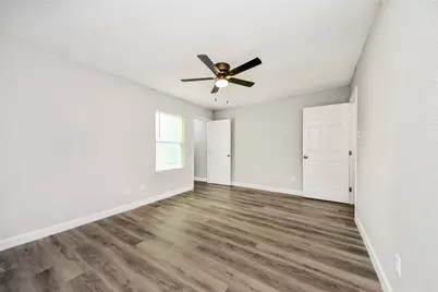 781 Country Place Drive #2021, Houston, TX 77079 - Photo 20