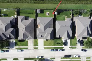 5446 Peppermint Ln, Baytown, TX 77521 - Photo 48