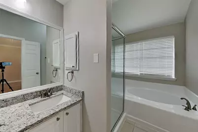 5026 Maple Brook Lane, Houston, TX 77345 - Photo 12