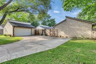 12906 Aste Ln, Houston, TX 77065 - Photo 2
