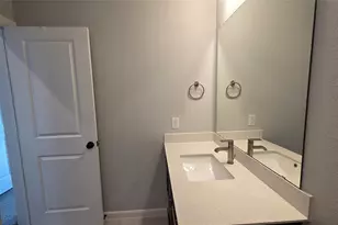 1550 Park Path Dr, Missouri City, TX 77459 - Photo 26