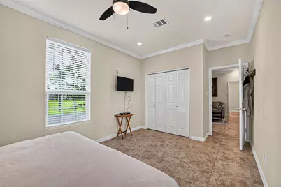2734 Avenue D, Dickinson, TX 77539 - Photo 6