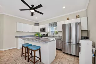2734 Avenue D, Dickinson, TX 77539 - Photo 14