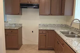 11947 Medicine Bow Cir, Houston, TX 77067 - Photo 6