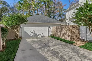 19 Pipers Meadow St, The Woodlands, TX 77382 - Photo 42