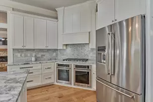 19 Pipers Meadow St, The Woodlands, TX 77382 - Photo 10