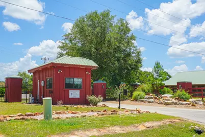 155 Wildwood Lake Drive N, Huntsville, TX 77340 - Photo 12