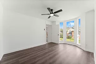 1678 Beaconshire Rd, Houston, TX 77077 - Photo 20