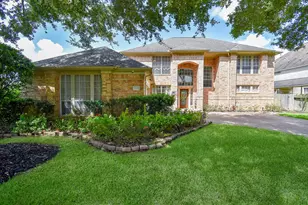 1006 Pointe Loma Dr, Sugar Land, TX 77479 - Photo 2