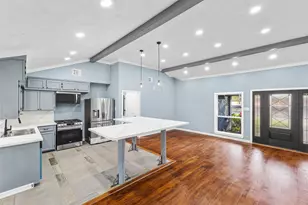 5402 Libbey Ln, Houston, TX 77092 - Photo 8