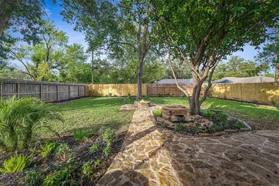 5402 Libbey Lane, Houston, TX 77092 - Photo 34