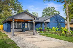 5402 Libbey Ln, Houston, TX 77092 - Photo 2