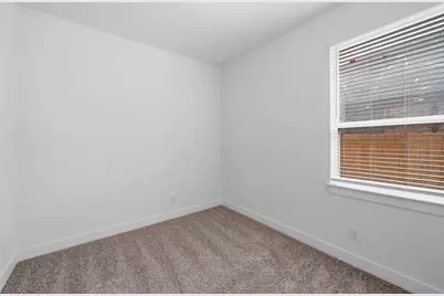 12146 Barkley Cove Drive, Texas City, TX 77591 - Photo 16