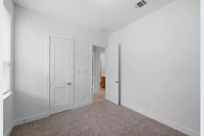 12146 Barkley Cove Drive, Texas City, TX 77591 - Photo 14