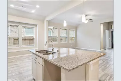 12146 Barkley Oak Drive, Texas City, TX 77591 - Photo 10